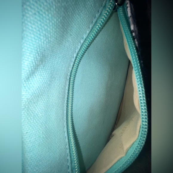 The Kemy's Crossbody Bag Purse Teal & Tan Elephant Design - Picture 7 of 8